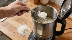 Waterkoker weer als nieuw zonder citroenzuur: onthoud deze slimme truc met rijst