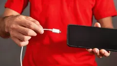 Laadt uw telefoon traag op? Experts hebben het belangrijkste probleem en de oplossing genoemd