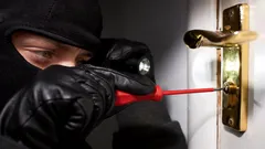 Inbrekers letten op dit detail van de deur en kiezen zo hun doelwit