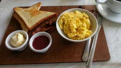 Het geheim van de perfecte spiegeleieren: chefs onthullen wanneer je het best zout toevoegt